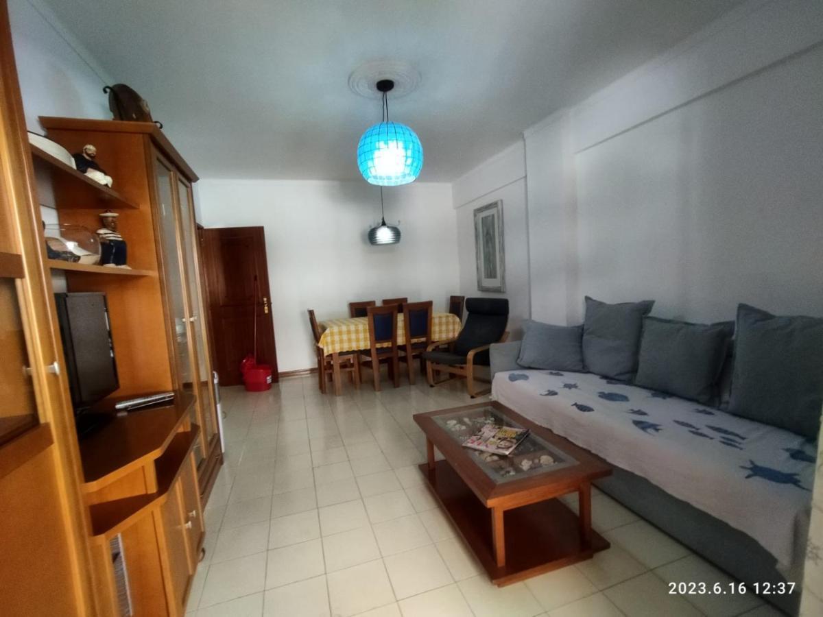 Cozy Apartment In Quarteira Exteriör bild